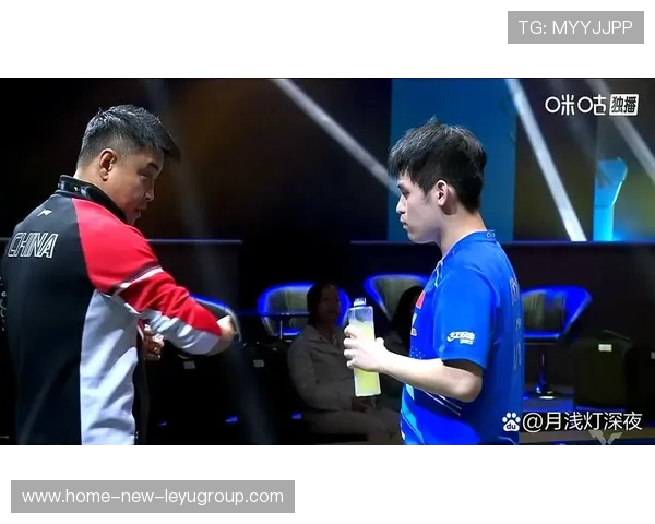 乒乓球超短球骗倒对手，全场爆笑